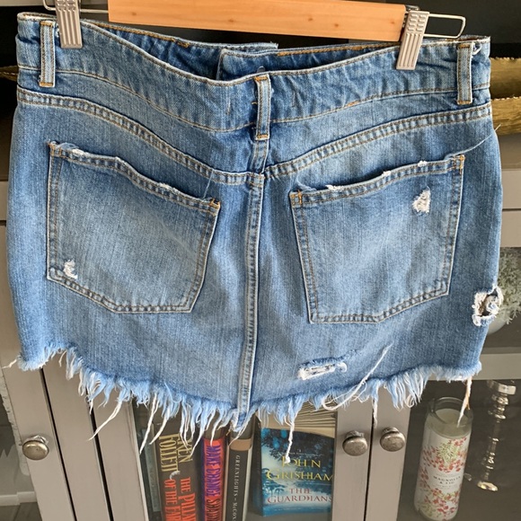 Free People Embroidered Denim mini skirt - Picture 2 of 4